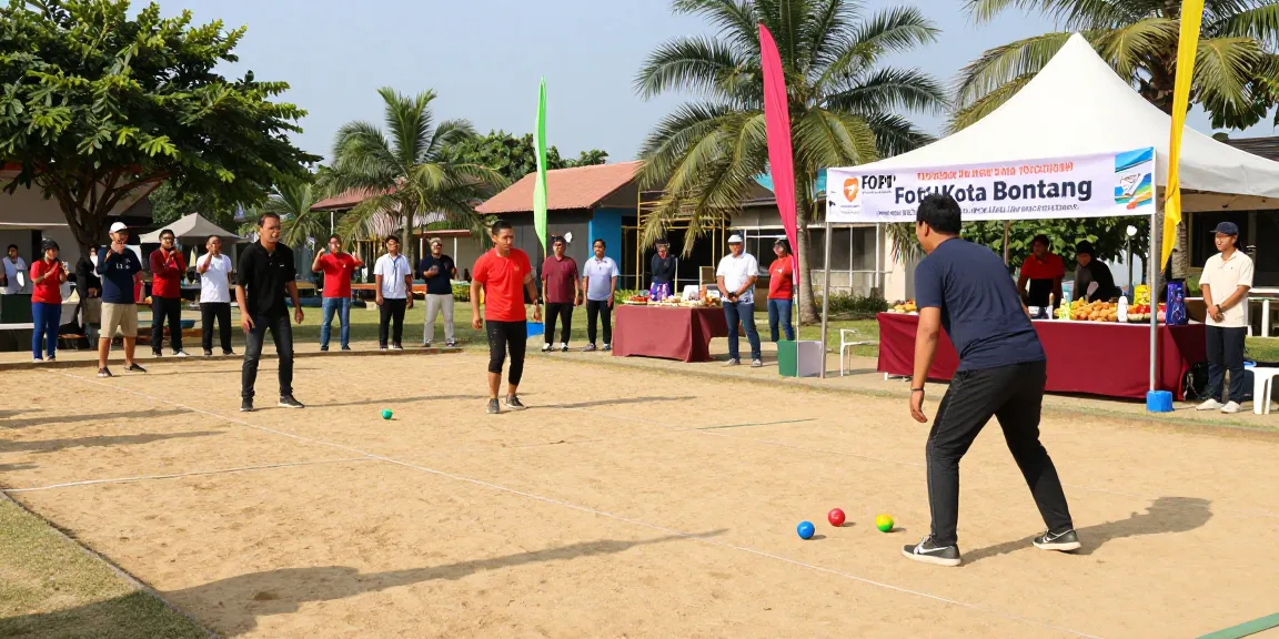 Kompetisi petanque FOPI Kota Bontang dengan peserta beragam dan suasana ceria di lapangan, menunjukkan kebersamaan komunitas.