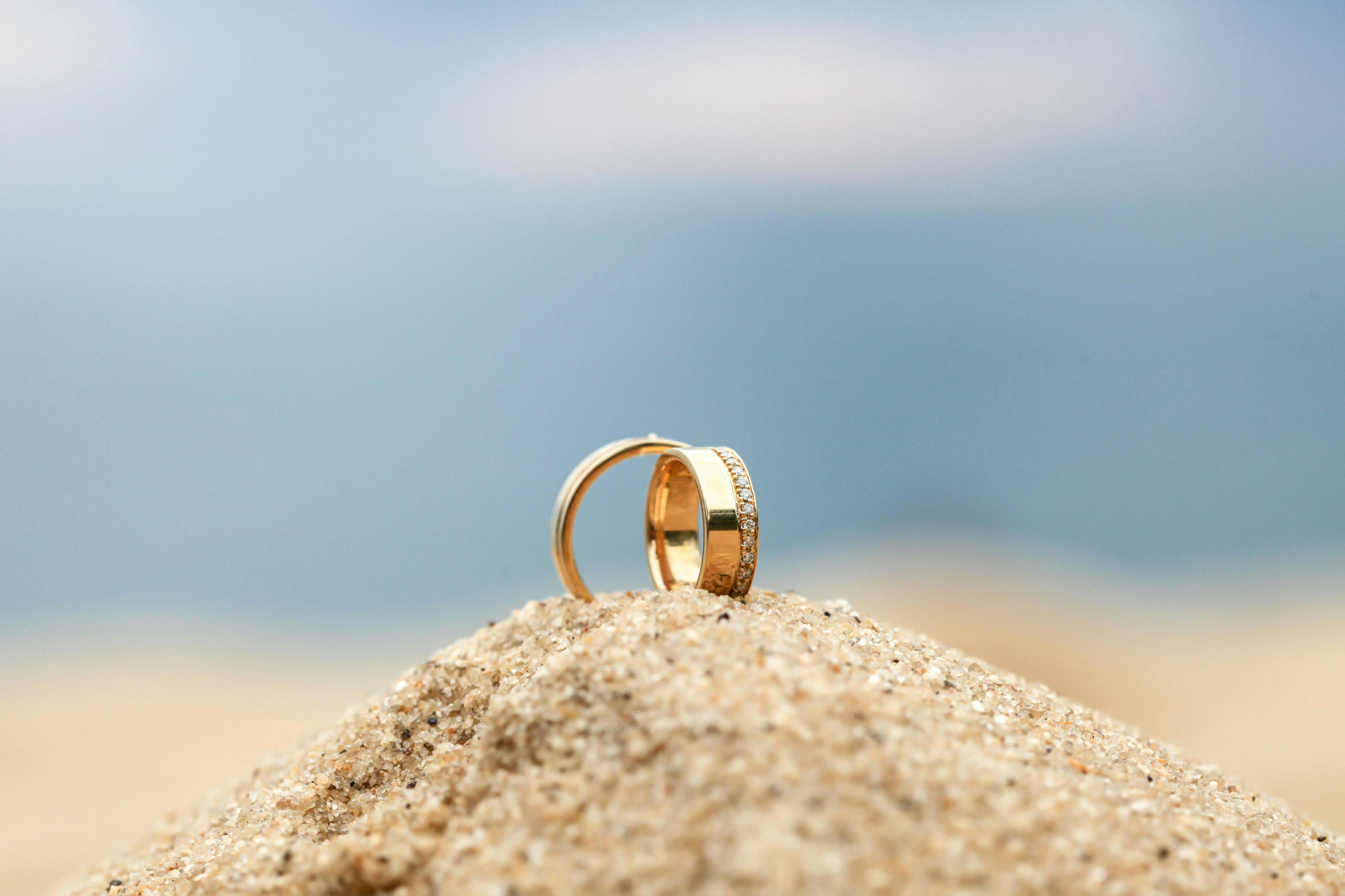Premium engagement rings for Luxury and Beauty
